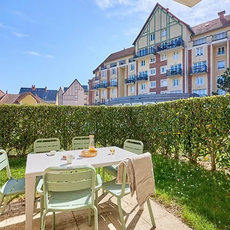 Appart hôtel Pierre&vacances Port Guillaume 3*