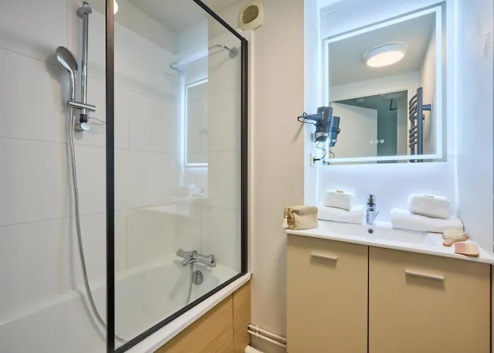 아파트호텔 Pierre & Port Guillaume 4*