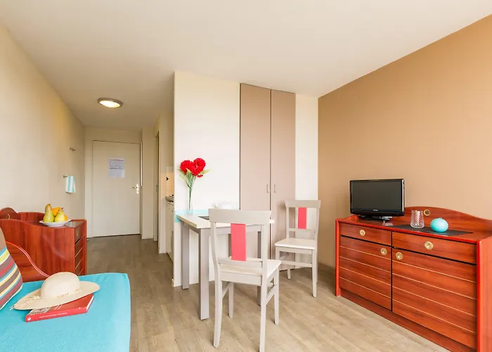 Pierre & Port Guillaume