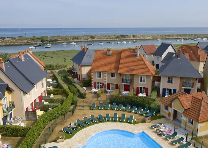 Pierre & Port Guillaume 아파트호텔