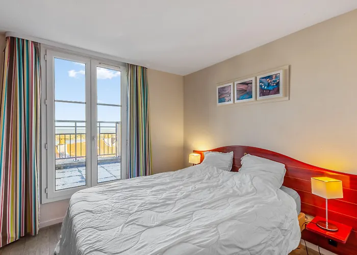 Pierre & Port Guillaume 아파트호텔 4*