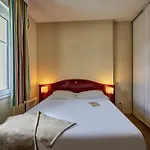 Pierre & Port Guillaume Apart Otel