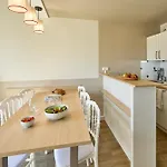 Pierre & Port Guillaume Apart Otel 4*