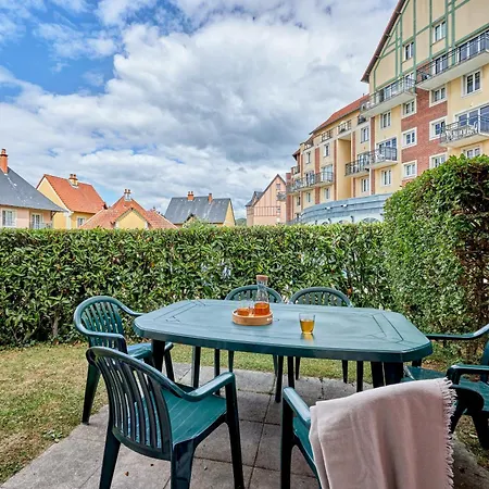 Pierre&vacances Port Guillaume 4*