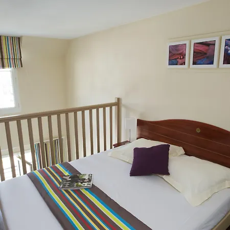 Pierre & Port Guillaume