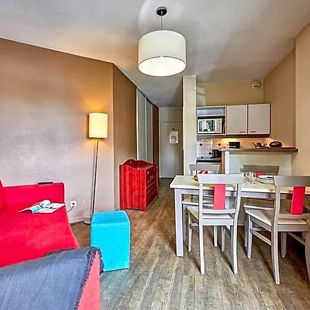 Pierre & Port Guillaume Apart-hotel 3*