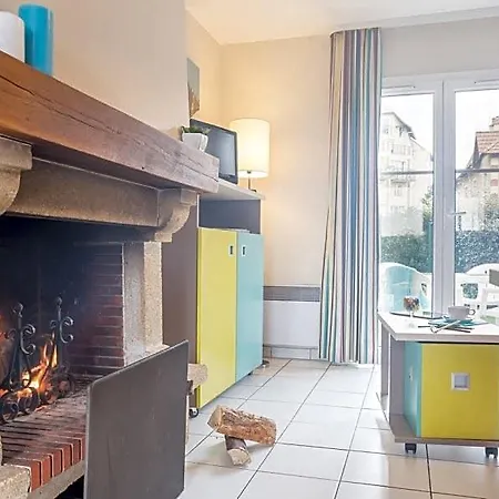 Pierre & Port Guillaume Apart-hotel 3*