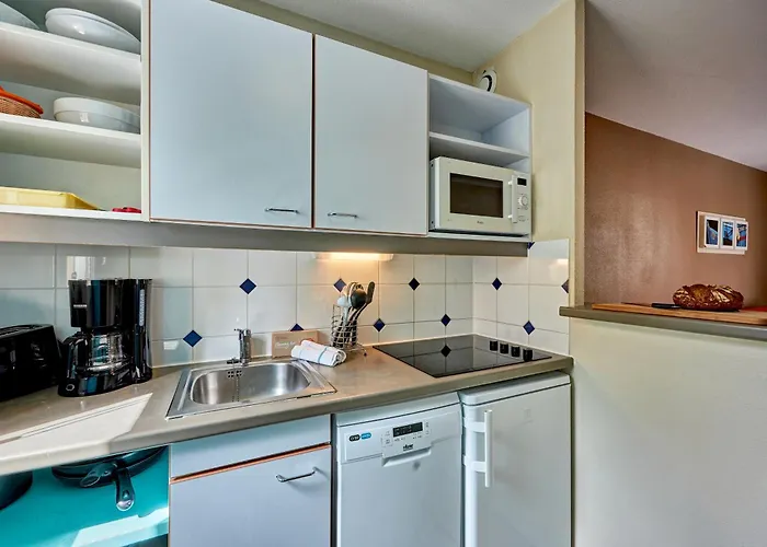 Apart-hotel Pierre & Port Guillaume 4*