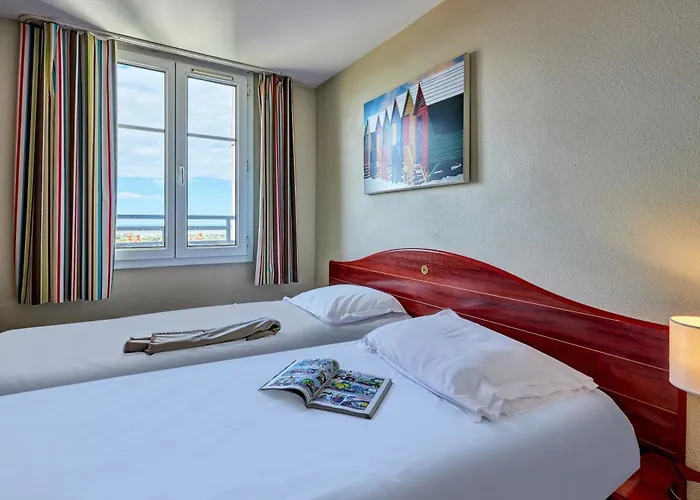 Apart-hotel Pierre & Port Guillaume 4*