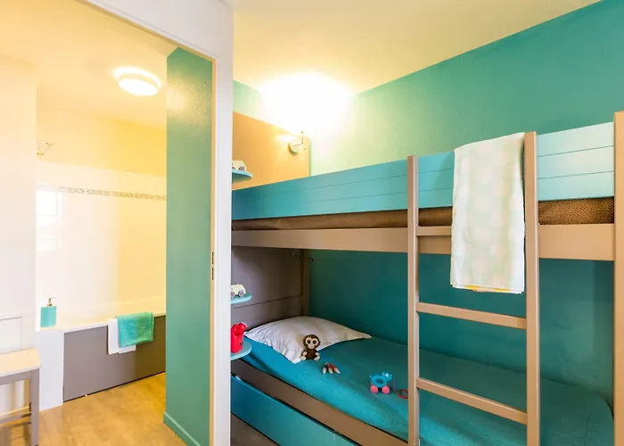 Pierre & Port Guillaume