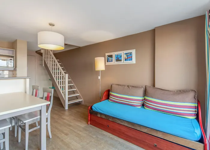 Pierre & Port Guillaume Apart-hotel 4*